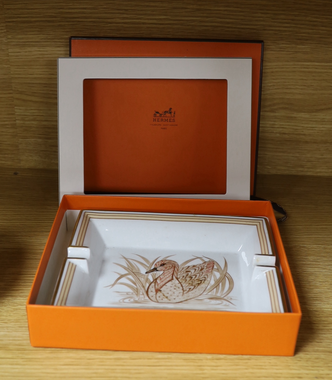 A boxed Hermes 'duck' ash tray, 19.5cm wide